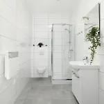 Slowackiego Bright Close To Mtp By Renters شقة بوزنان