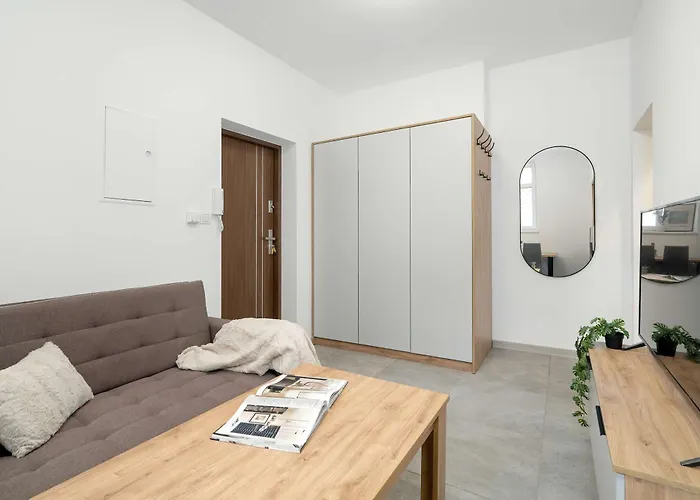 Apartamento Slowackiego Bright Close To Mtp By Renters