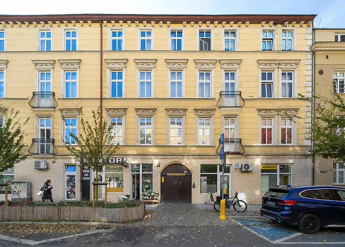 Slowackiego Bright Close To Mtp By Renters Apartamento